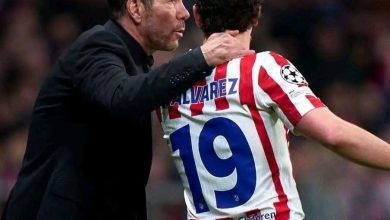 دييغو سيميوني يضع حداً نهائياً لبرشلونة في ملف جوليان ألفاريز