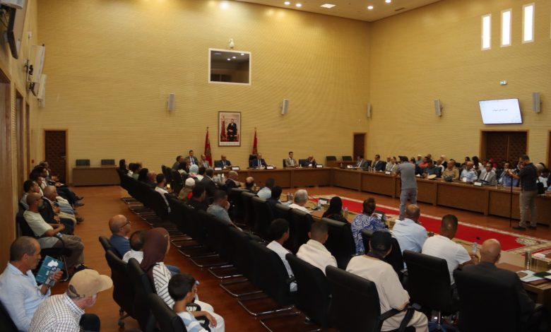 عمالة إقليم اليوسفية تخلد اليوم الوطني للمغاربة المقيمين بالخارج وتستحضر دور الجالية في أوراش المغرب 2030