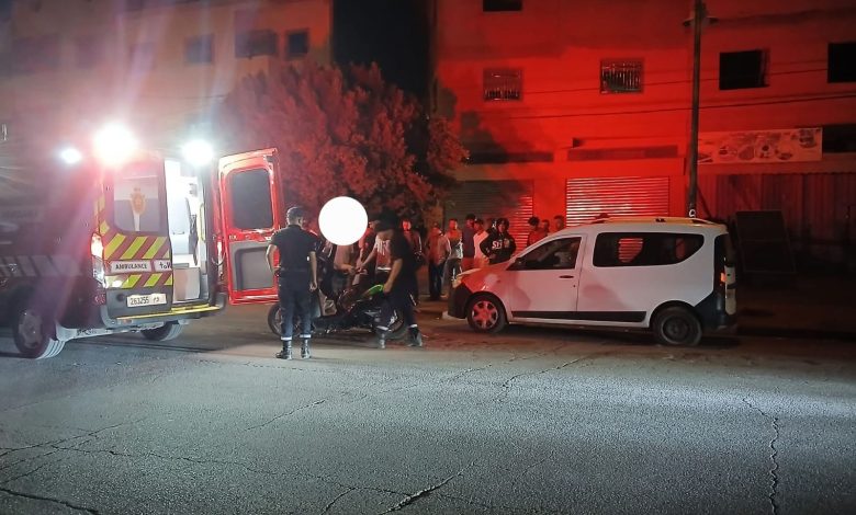 حادث سير إثر اصطدام بين دراجة نارية وسيارة بالعطاوية دون تسجيل خسائر بشرية