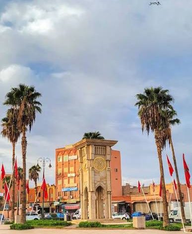 اعتداء بحجرة في قلعة السراغنة يجدد مطالب حماية الشارع من خطورة المختلين عقليا